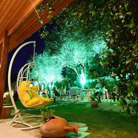 Mia Bella Hotel